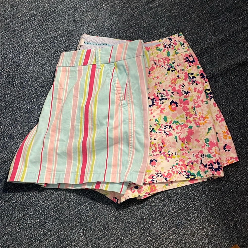 Bundle of 2 Crown & Ivy Women’s Shorta